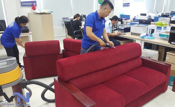 Dịch vụ giặt ghế sofa tại quận Tân Phú
