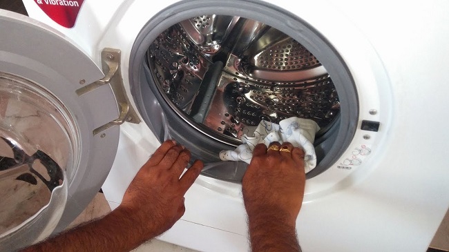 hướng dẫn cách vệ sinh máy giặt 