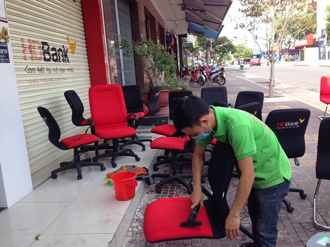 Sofa washing service at Hanoi house